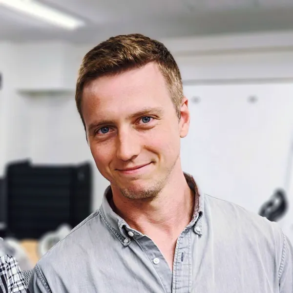 Portrait image - Moe Miura